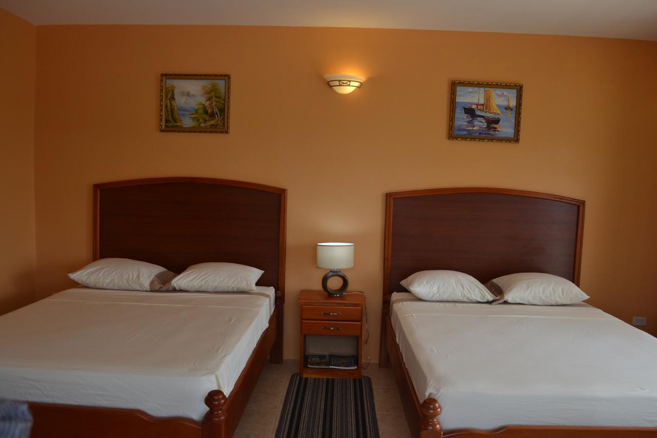 Buccoo Reef View Hotel Ngoại thất bức ảnh
